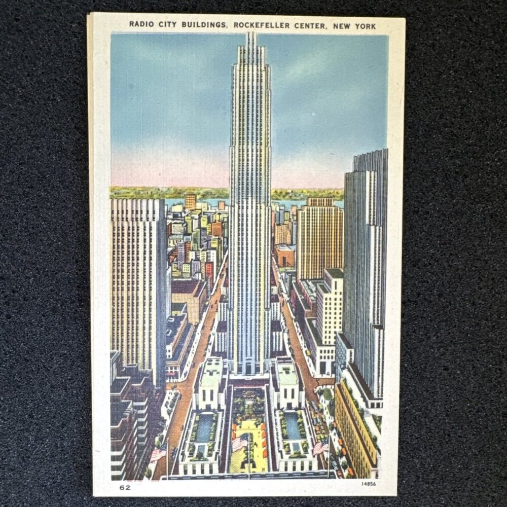 New York City Postcards (17) Views NYC Buildings Vintage Old NY Post Cards 1943 - Picture 10 of 16